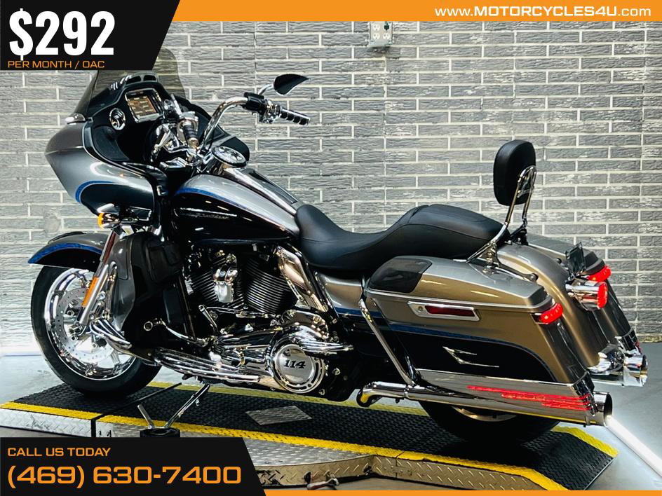 Road Glide® Ultra
