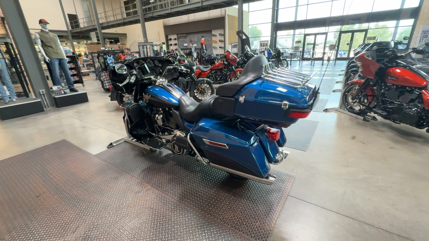 Electra Glide® Ultra® Limited 115th Anniversary