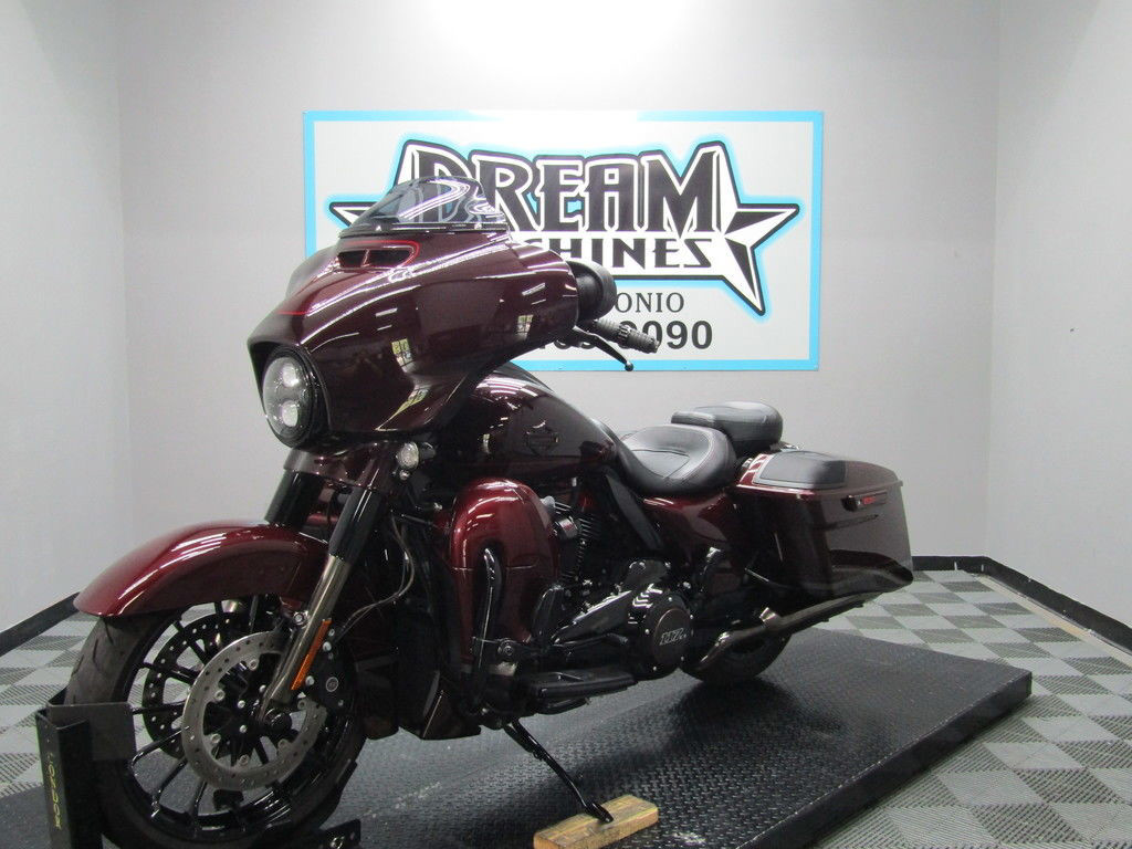 CVO® Street Glide®