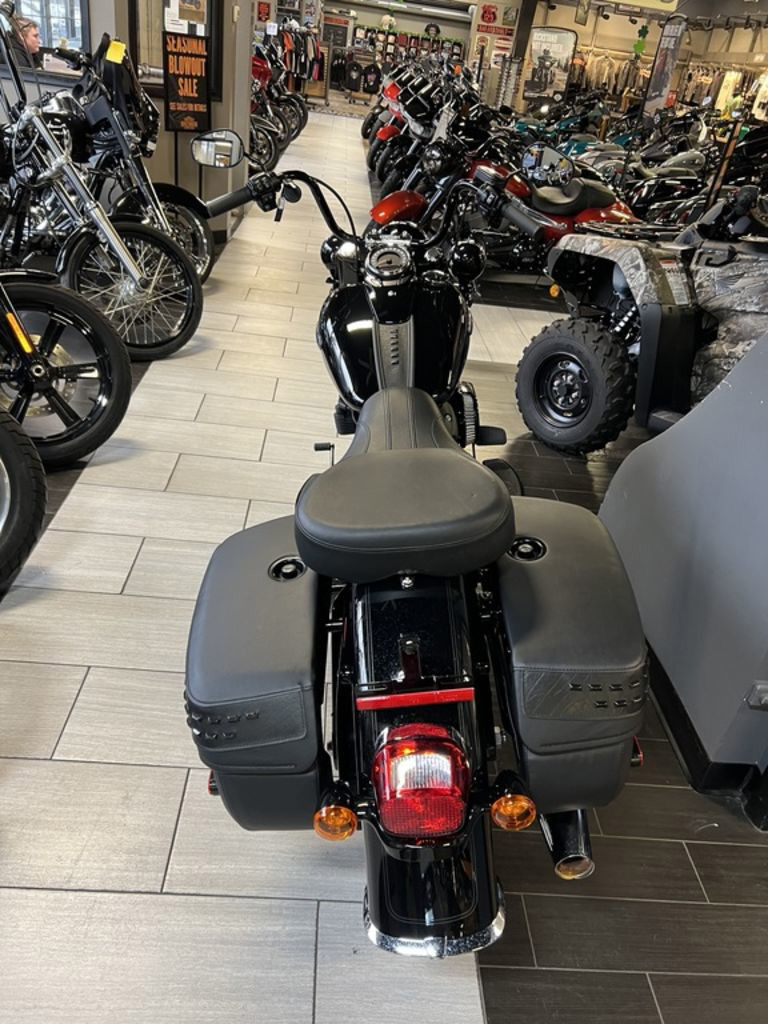 Heritage Classic 114