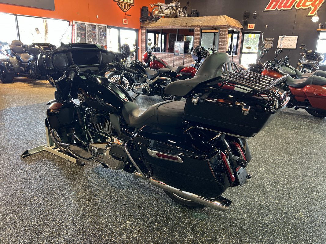 Street Glide® Ultra