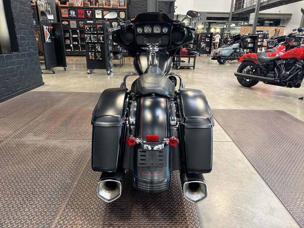 Street Glide® Special