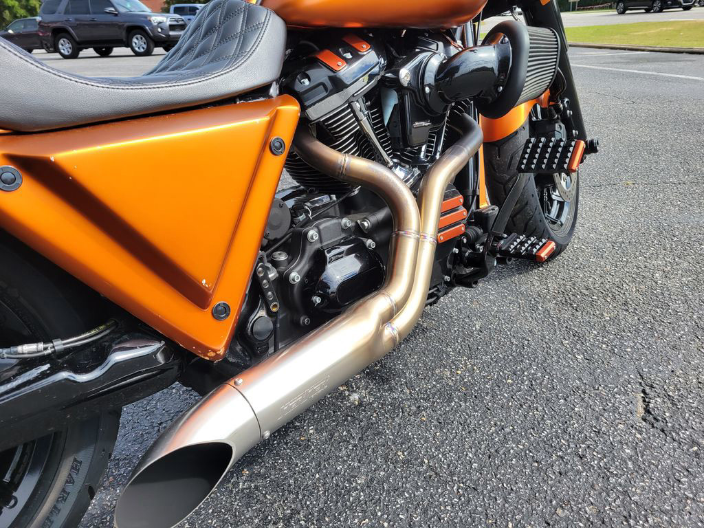 2019 road king police