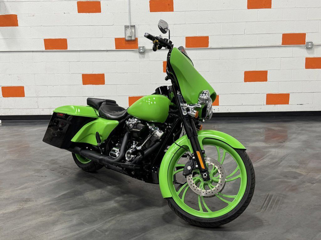 Street Glide® Special