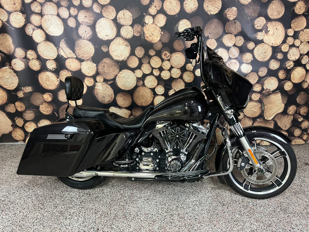 Street Glide® Special