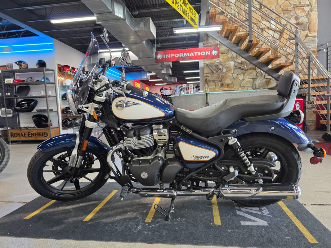 Super Meteor 650