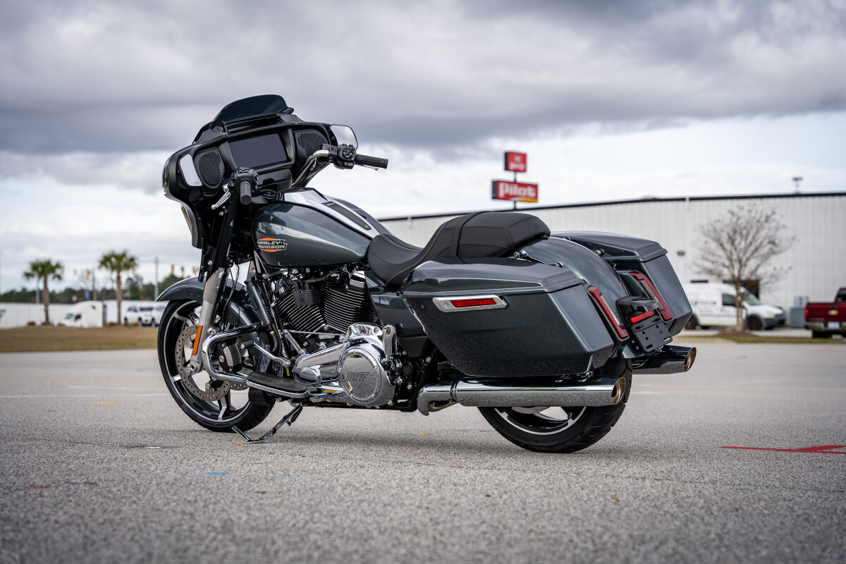 Street Glide®