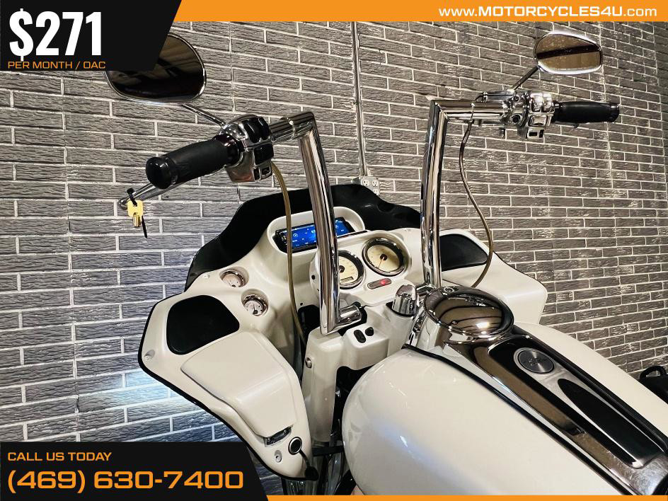 Road Glide®