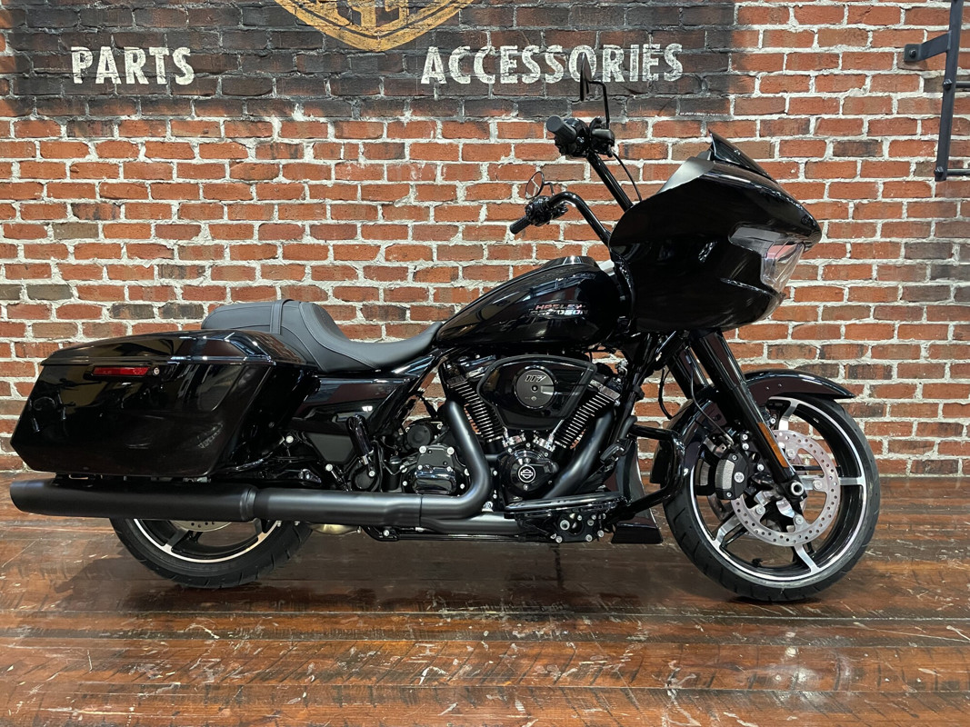 Road Glide®