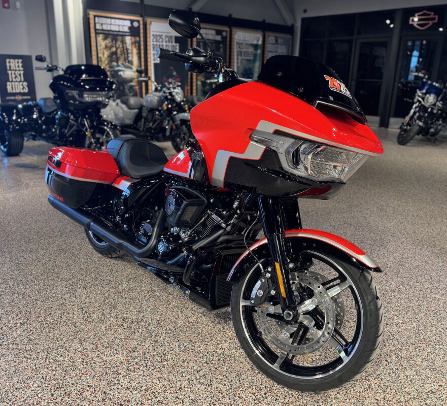 Road Glide®