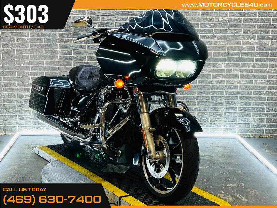 Road Glide®