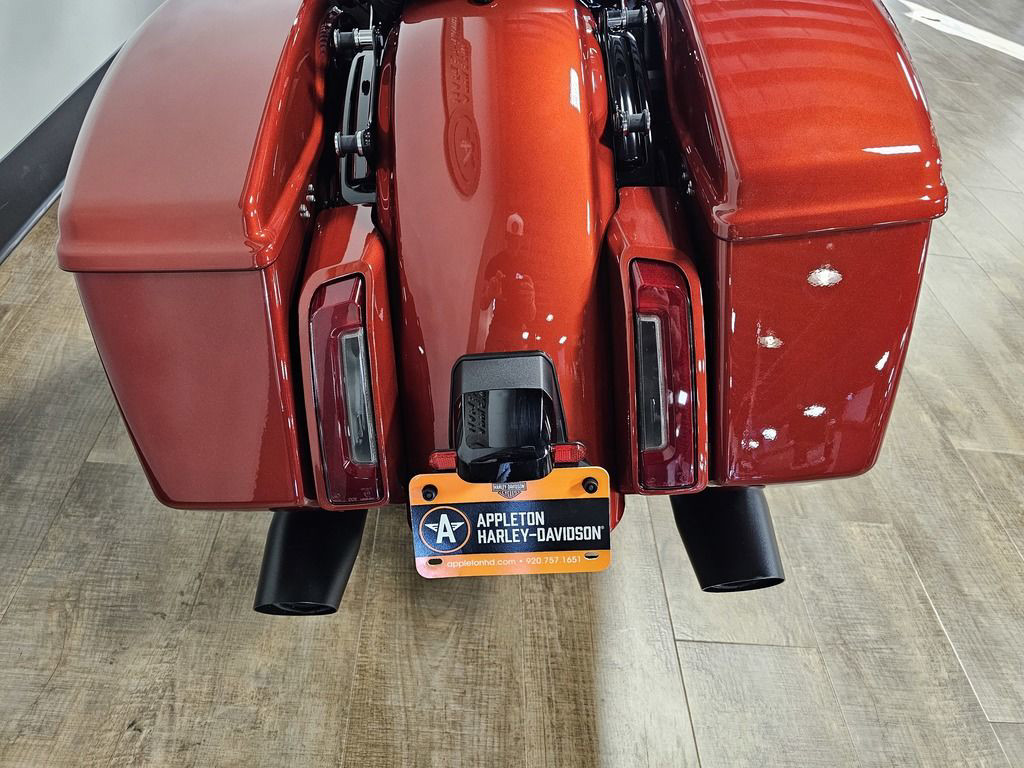 Road Glide®