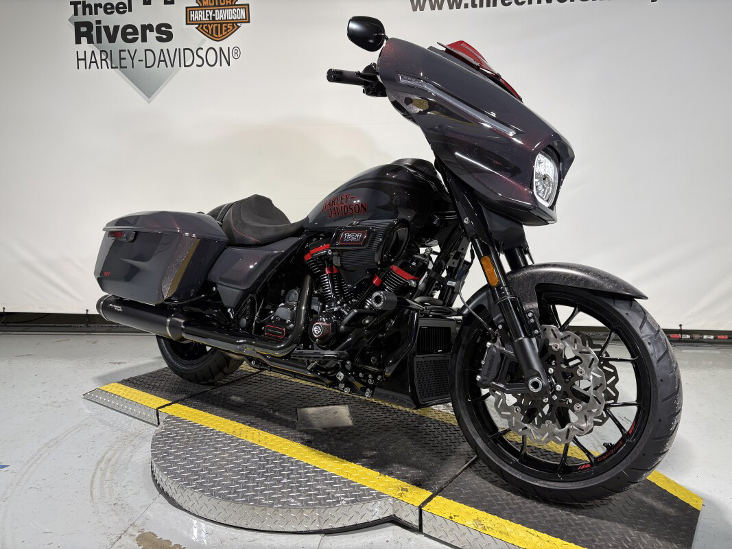 CVO® Street Glide® ST