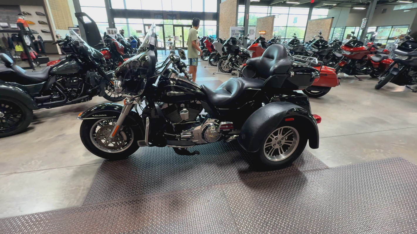 Tri Glide® Ultra Classic®