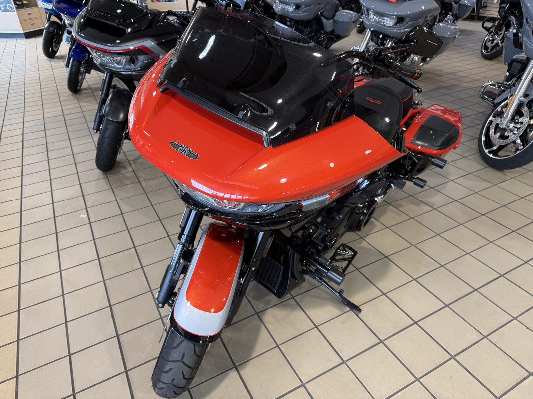 CVO® Road Glide®