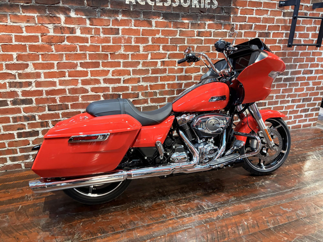 Road Glide®
