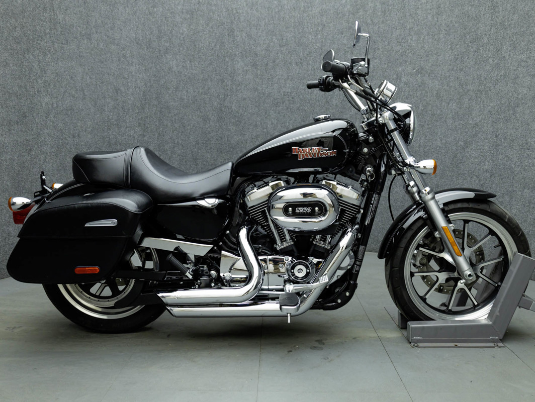 Sportster® SuperLow® 1200T