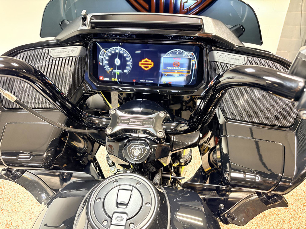 Road Glide® 3