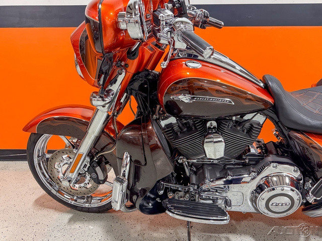 CVO® Street Glide®
