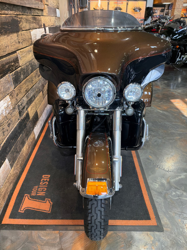Tri Glide® Ultra Classic® 110th Anniversary