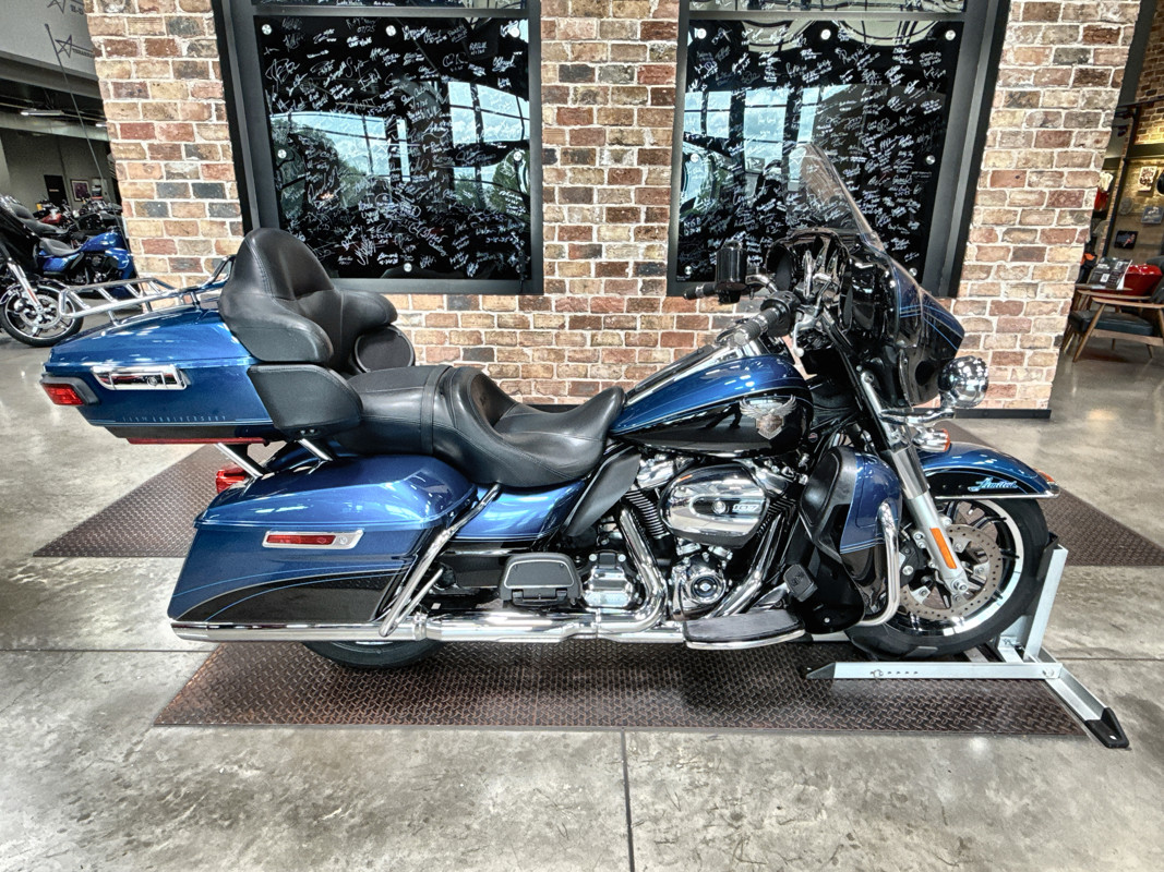 Electra Glide® Ultra® Limited 115th Anniversary