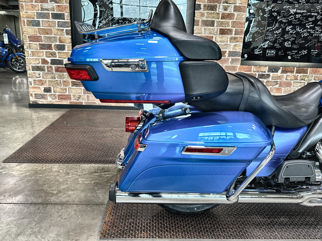 Road Glide® Ultra