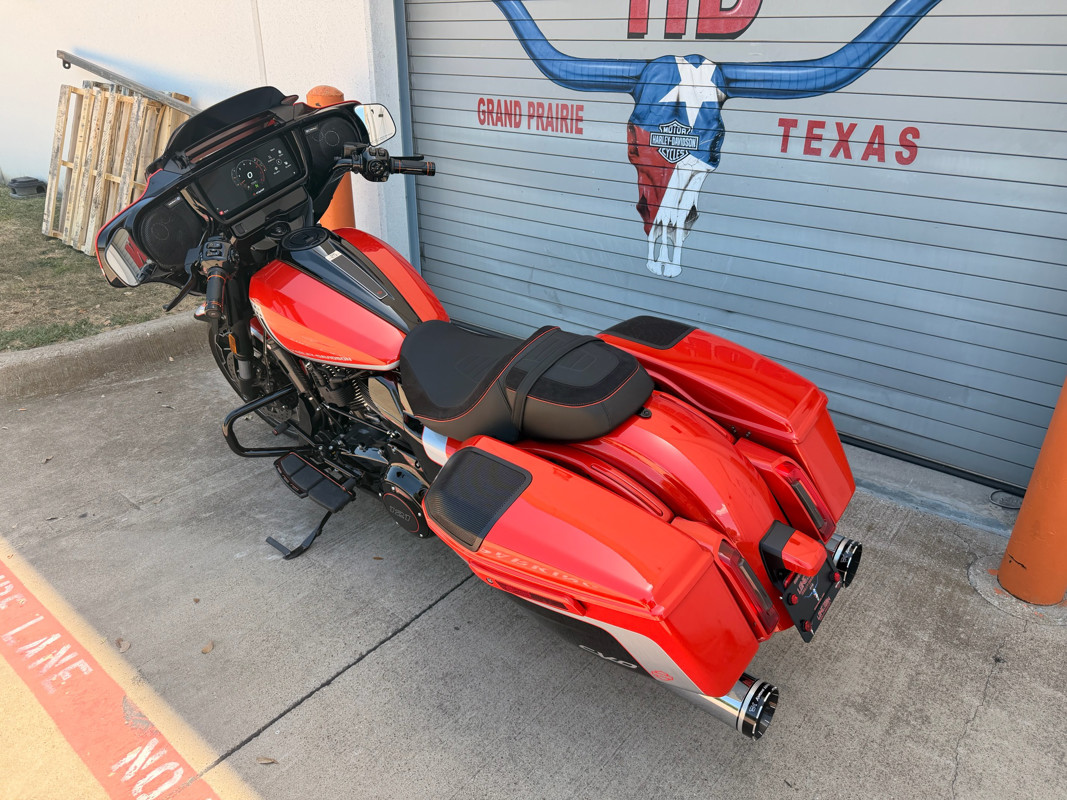 CVO® Street Glide®