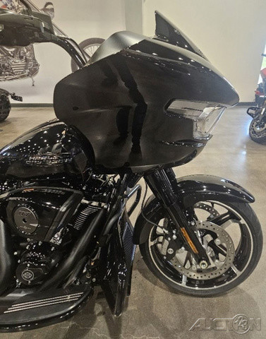 Road Glide®