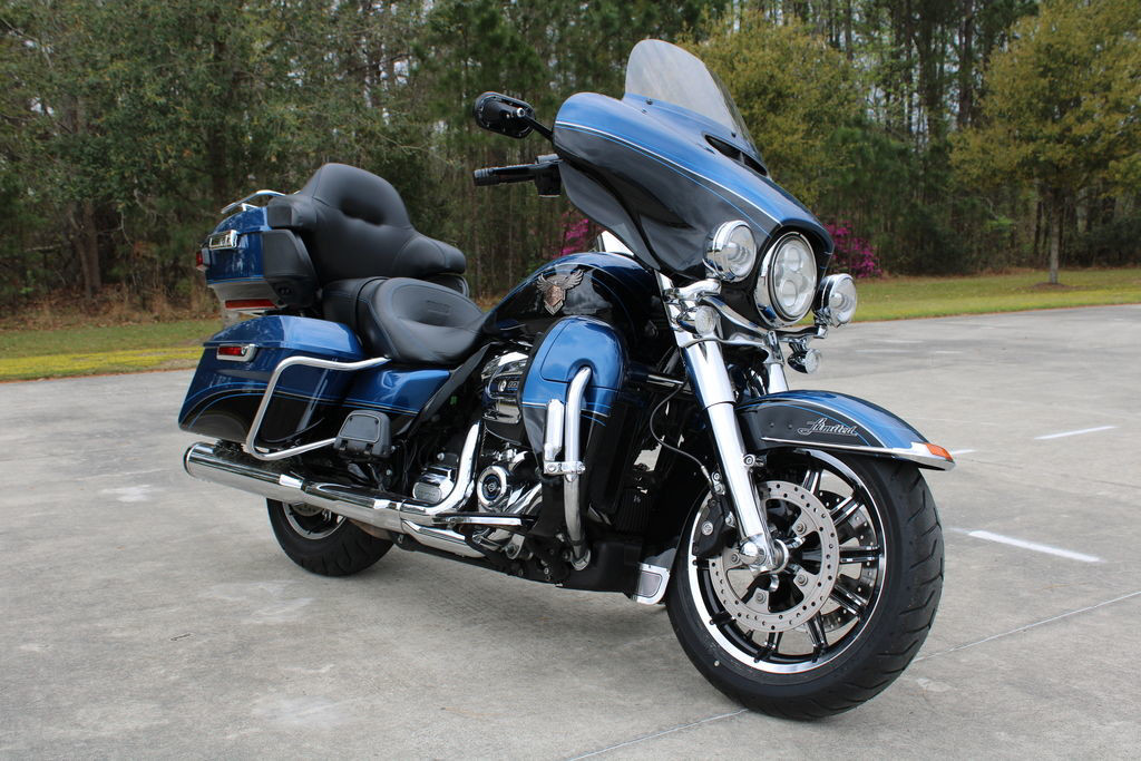 Electra Glide® Ultra® Limited 115th Anniversary