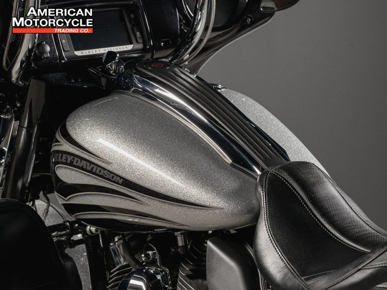 CVO® Street Glide®