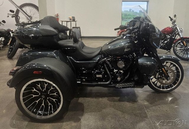 Street Glide® 3 Limited