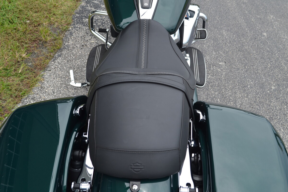 Road Glide®