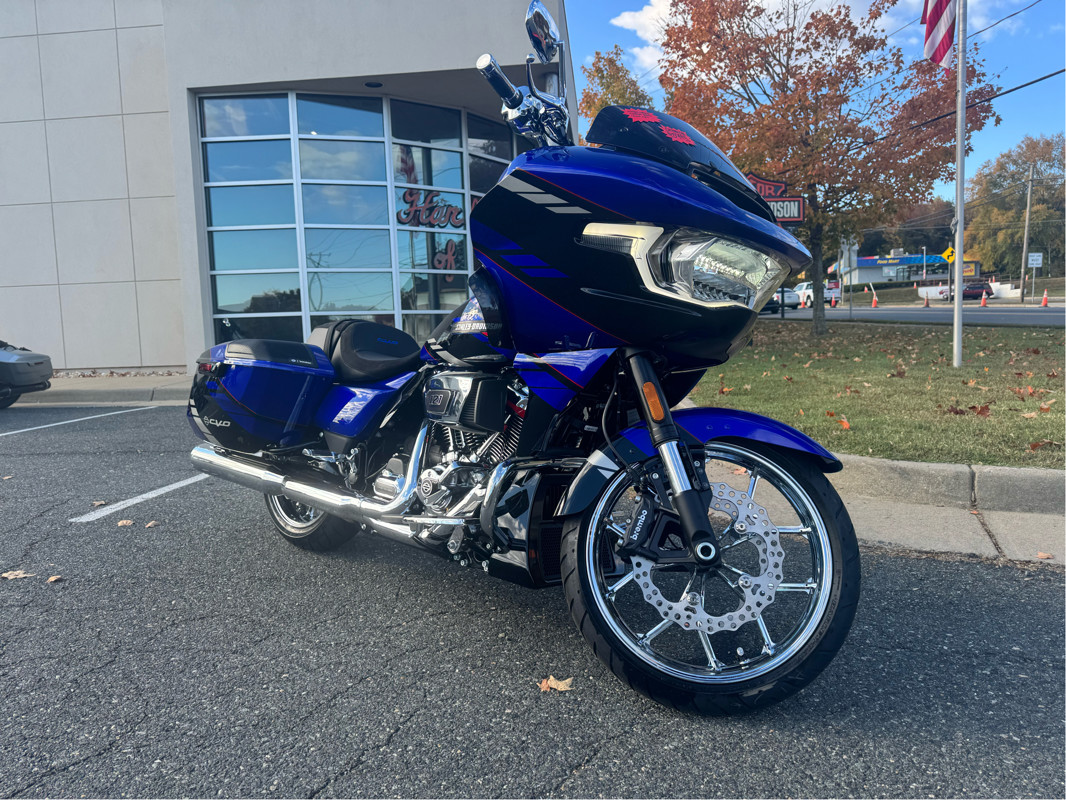 CVO® Road Glide®