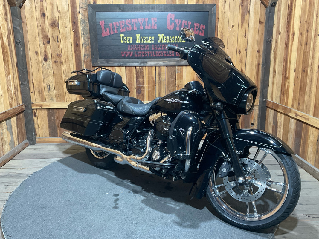 Street Glide® Special