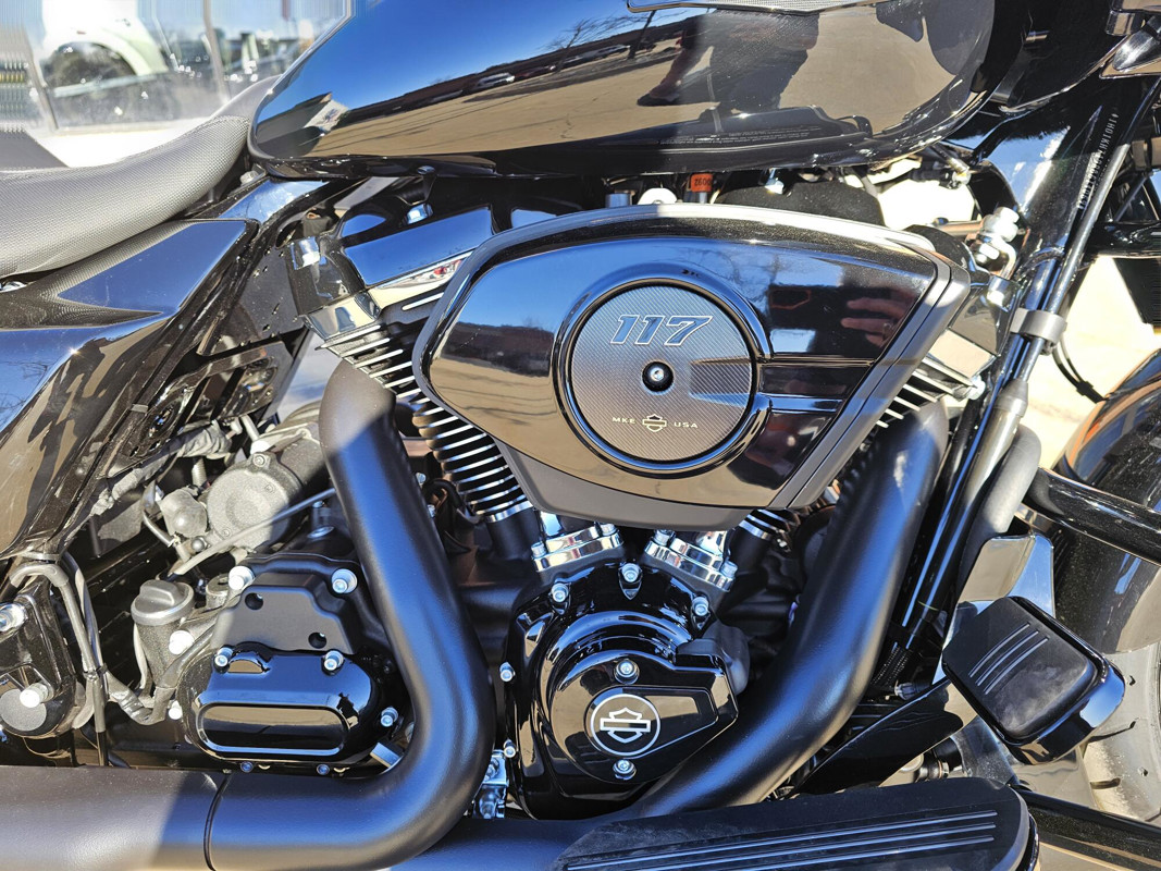 Road Glide®