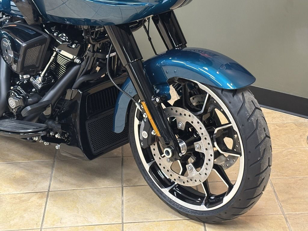Road Glide® 3