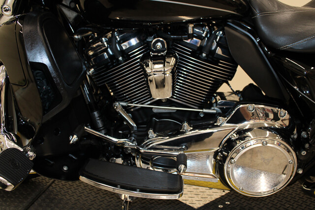 Electra Glide® Ultra Limited® Low