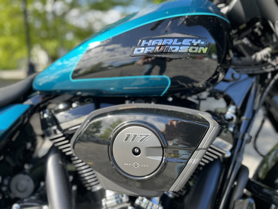 Street Glide®