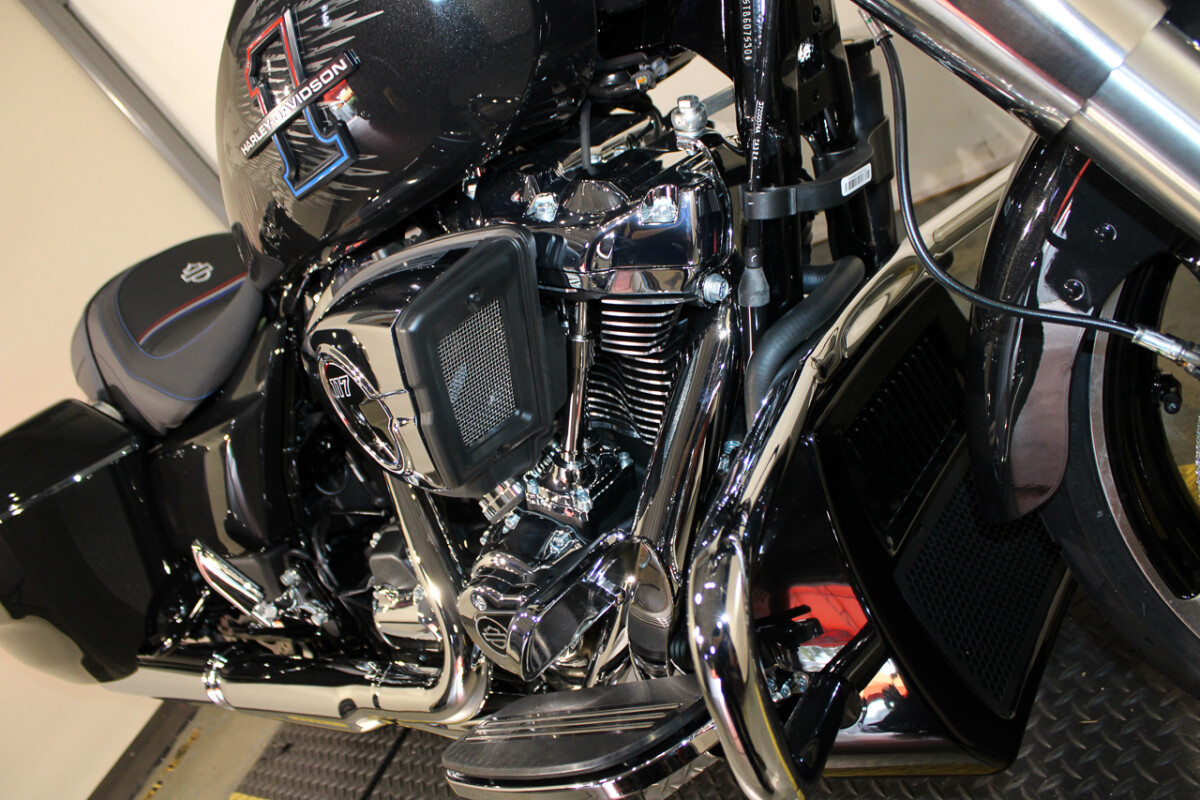 Street Glide®