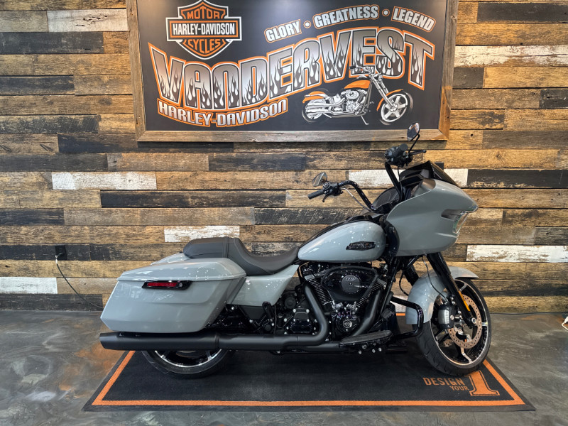 Road Glide®