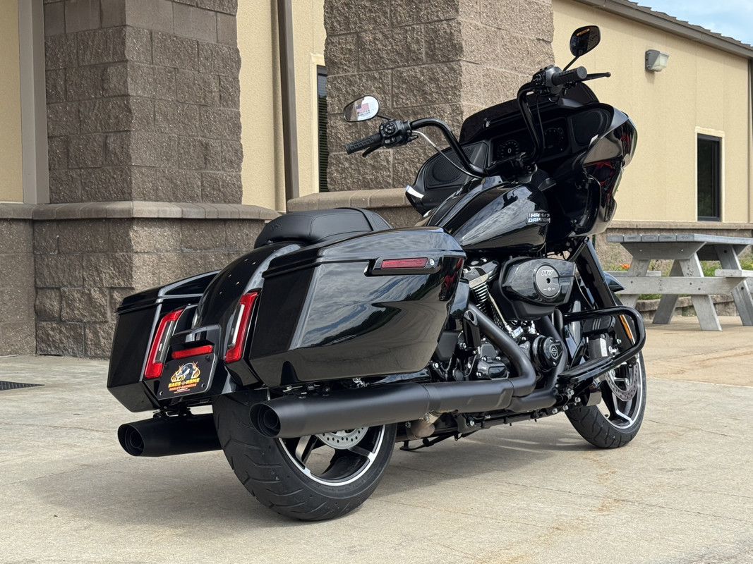 Road Glide®