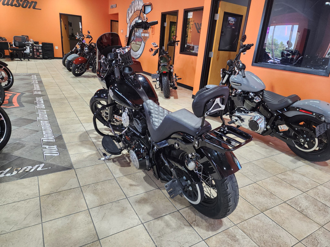 Softail® Slim® S