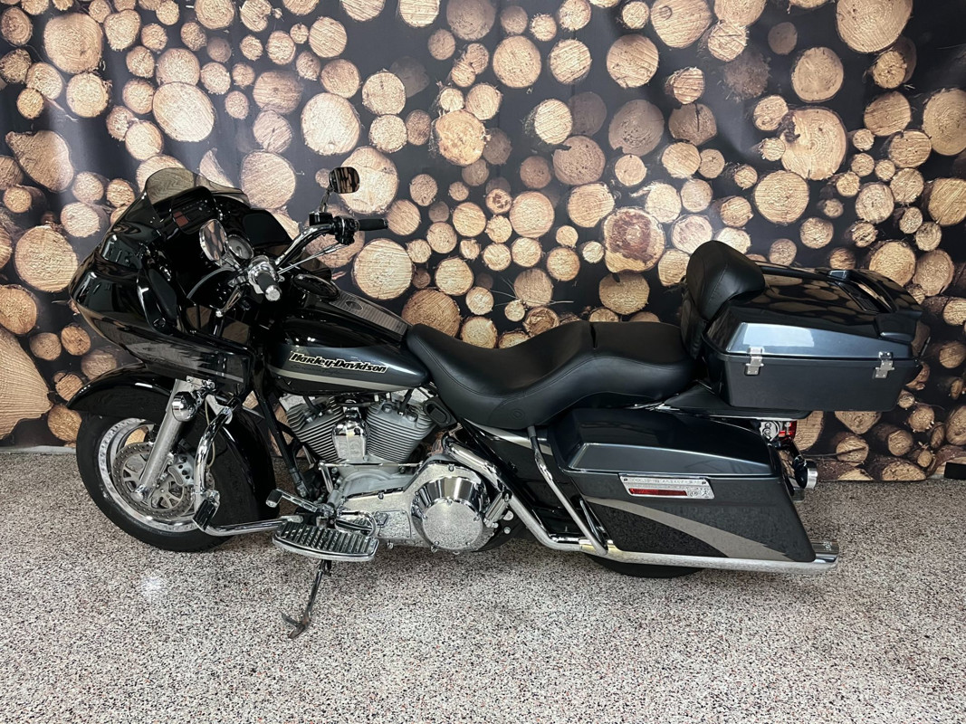 Road Glide®