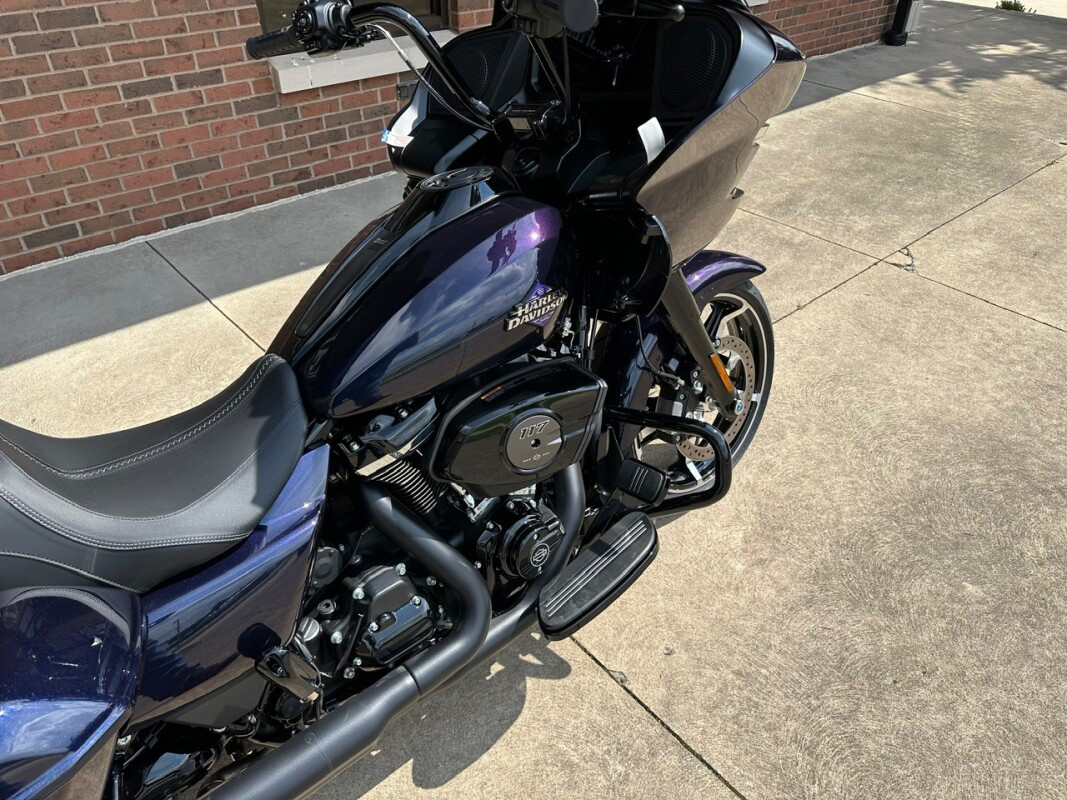 Road Glide®