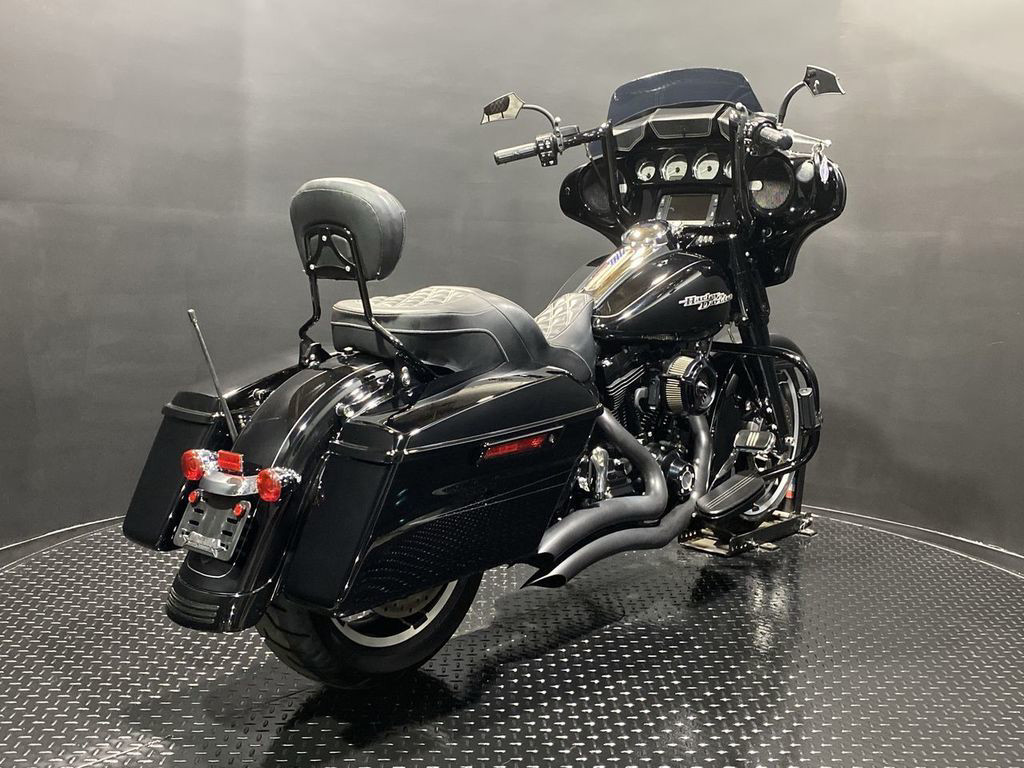 Street Glide® Special