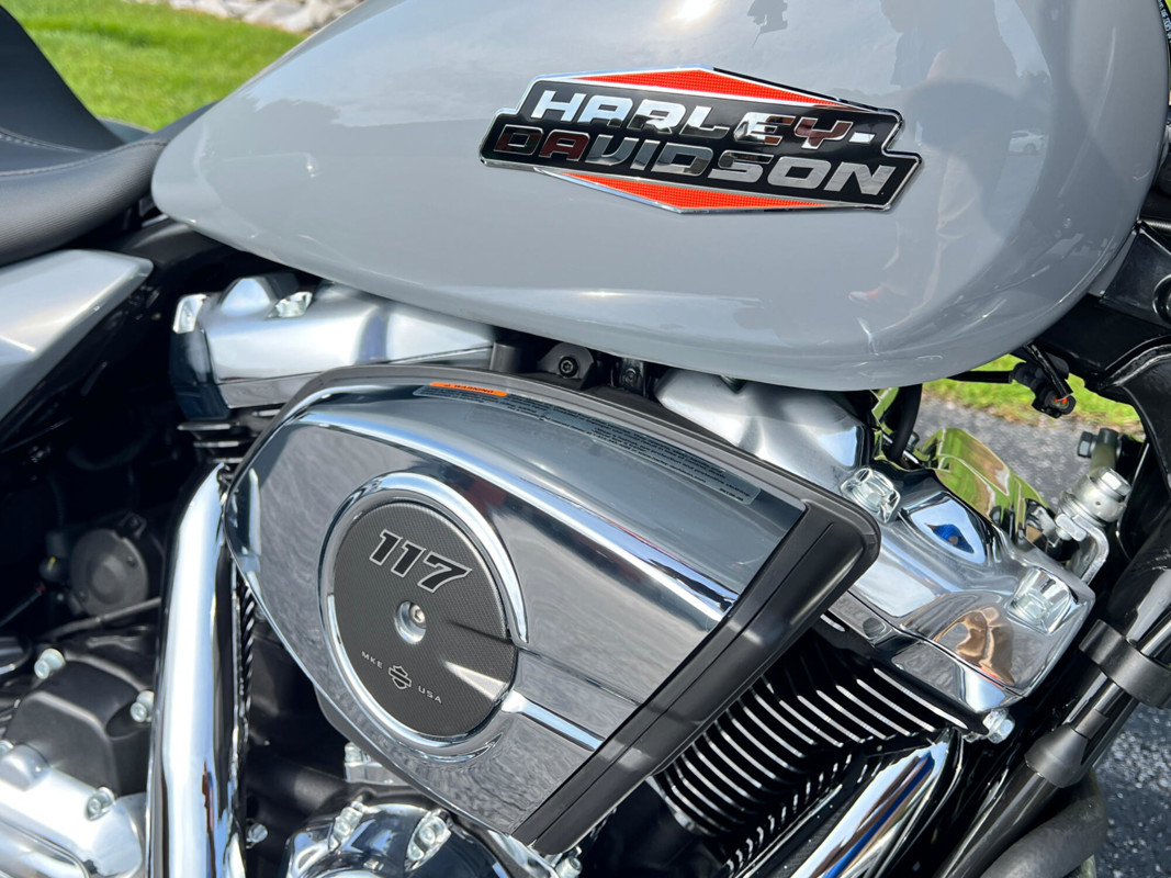 Street Glide®