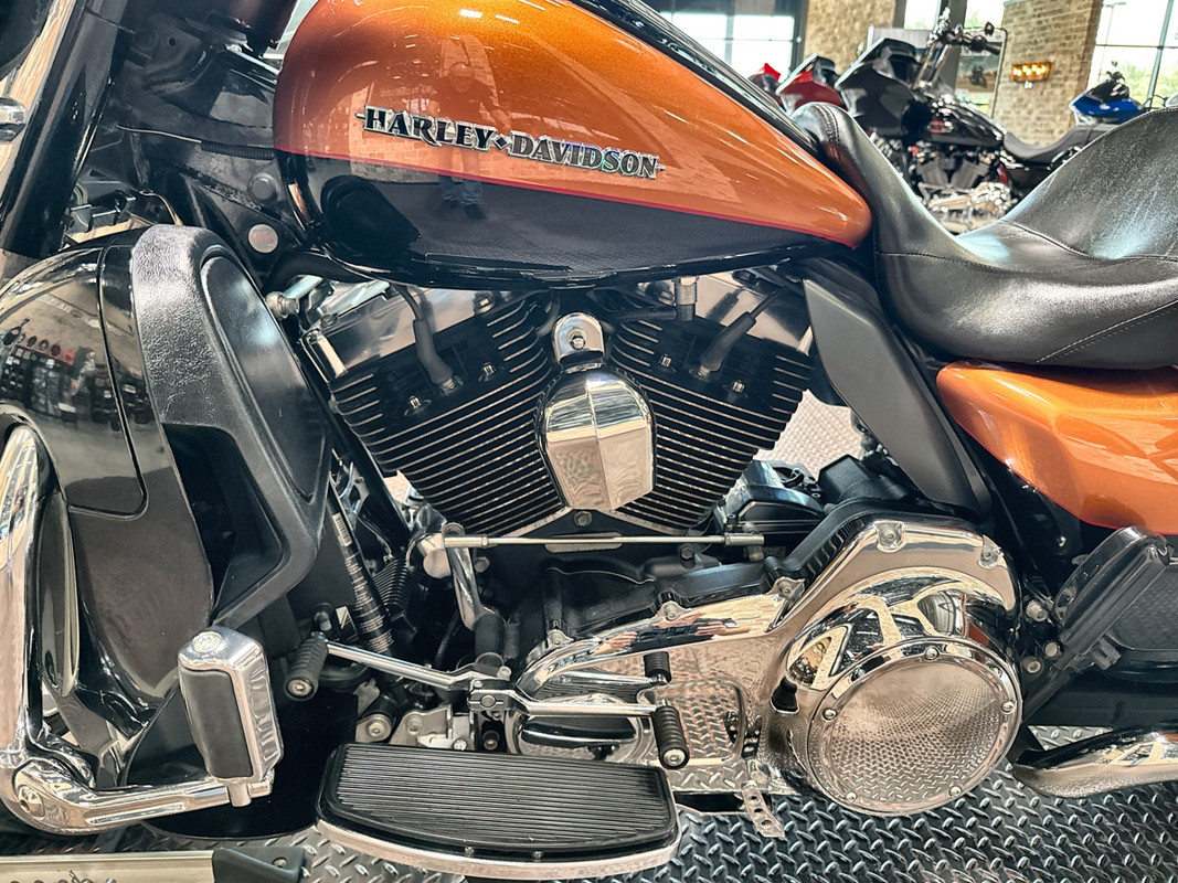 Electra Glide® Ultra Limited® Low