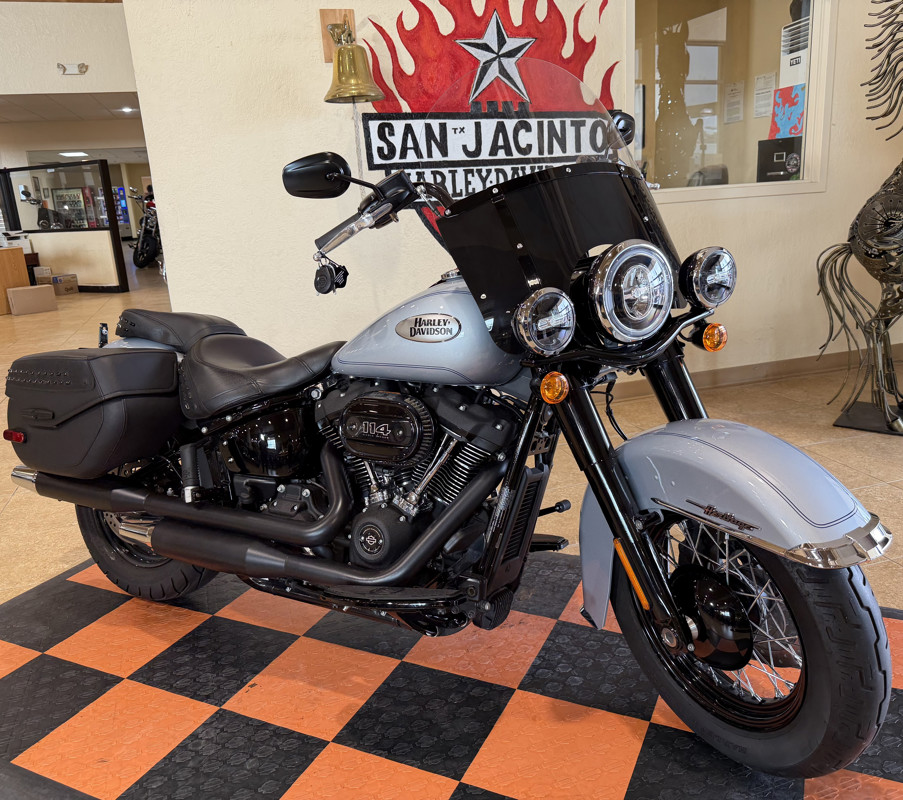 Heritage Classic 114