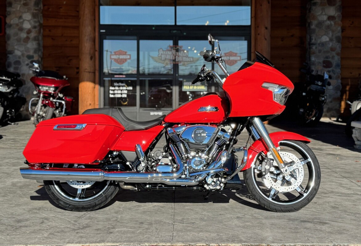 Road Glide®