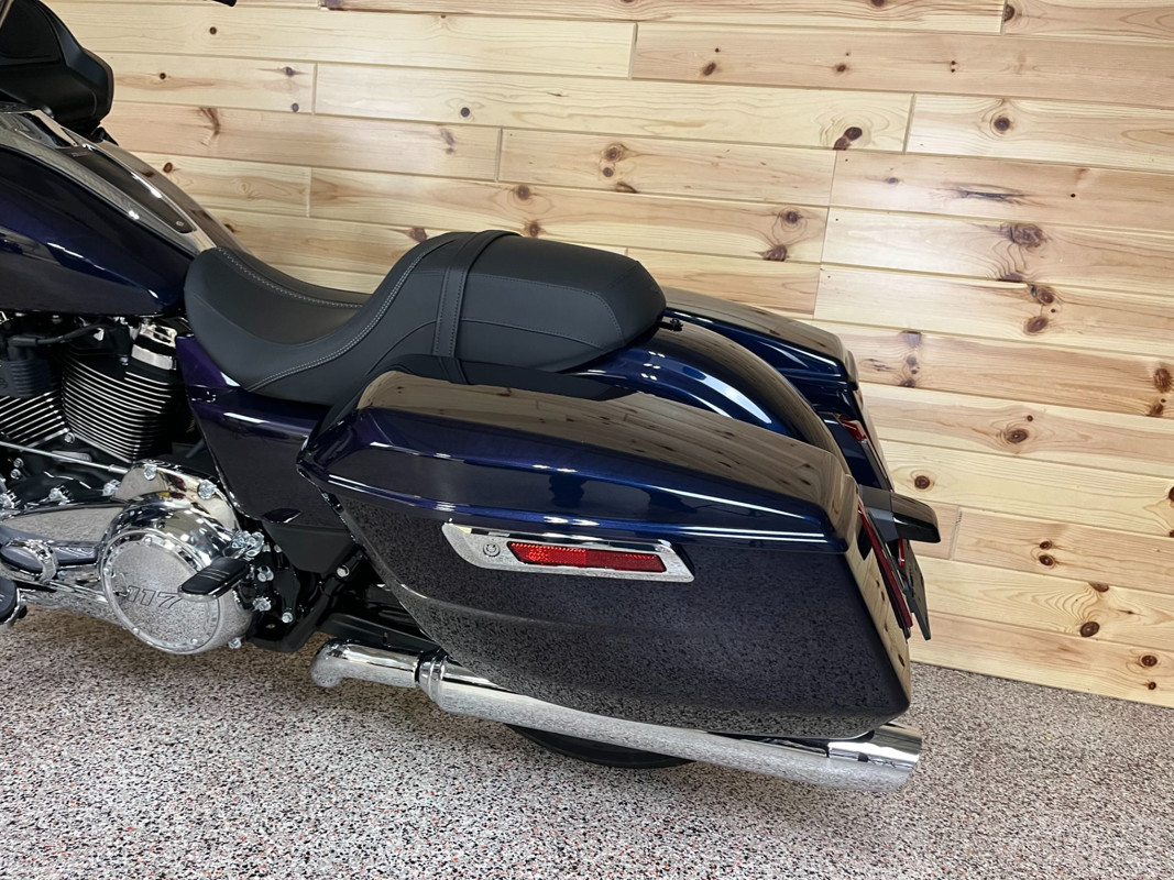 Road Glide®